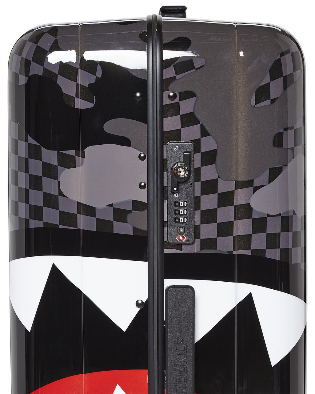 3AM SHARKNAUTICS 29.5? FULL-SIZE LUGGAGE