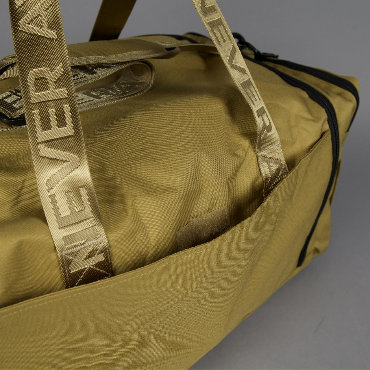 40L Ultimate Duffle Bag Khaki (SALE)