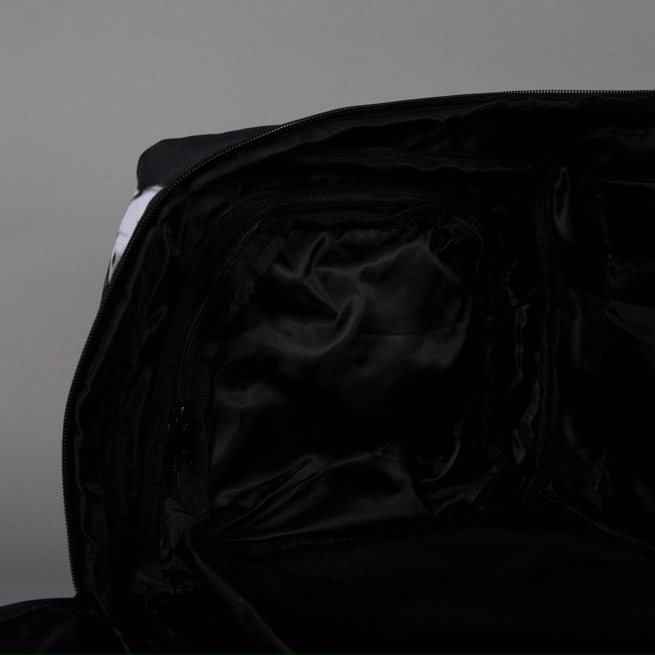 40L Ultimate Duffle Bag Black Lightning Immortal Red (SALE)