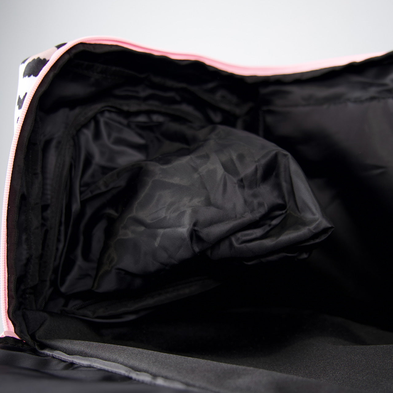 40L Ultimate Duffle Bag Leopard Pink Zip (SALE)