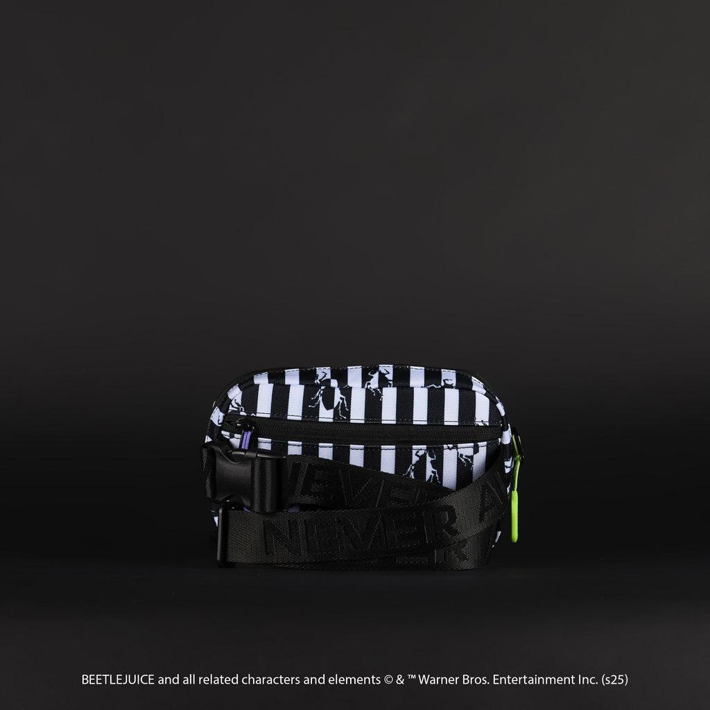 1.5L Crossbody Pack Beetlejuice