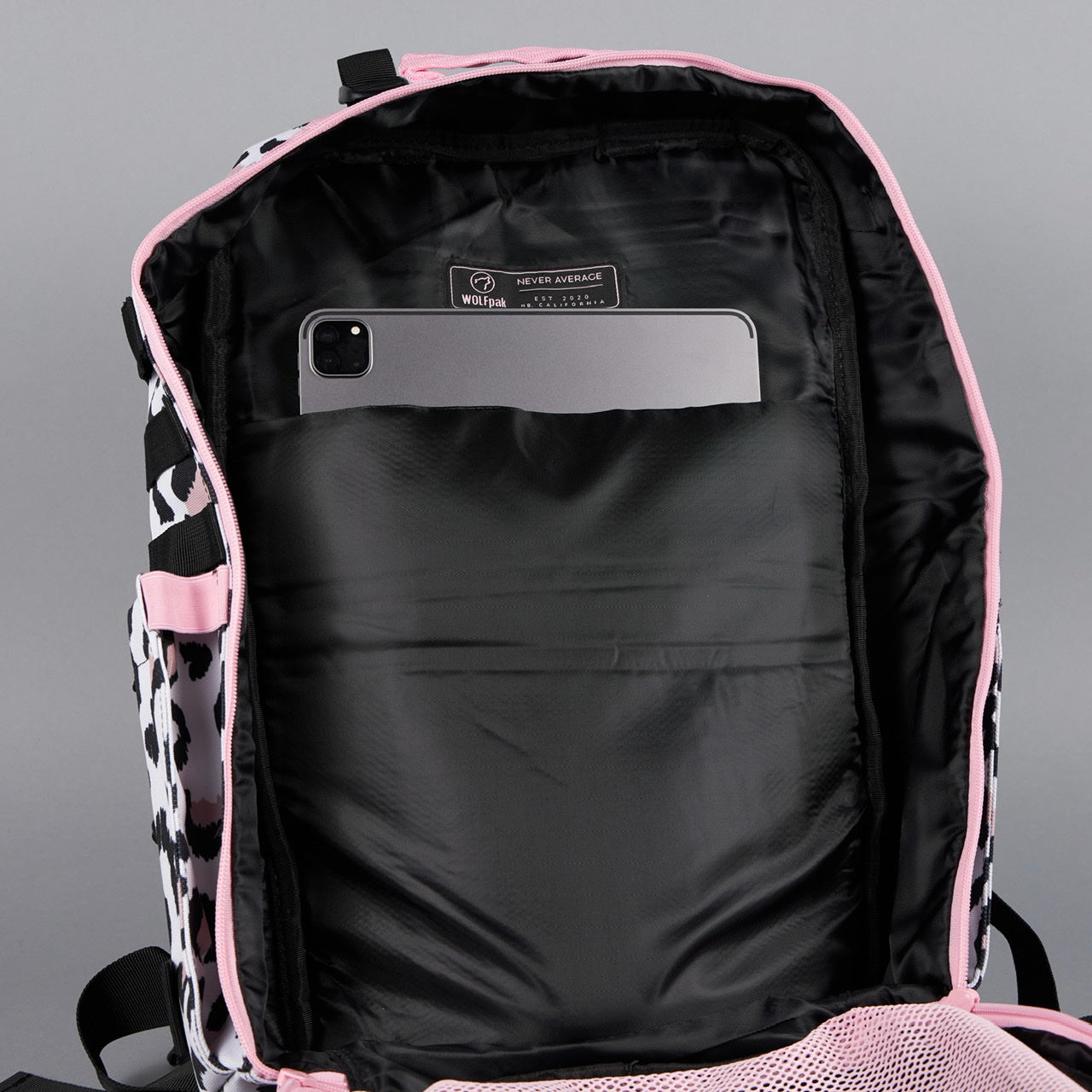 45L Backpack Leopard Pink Zip