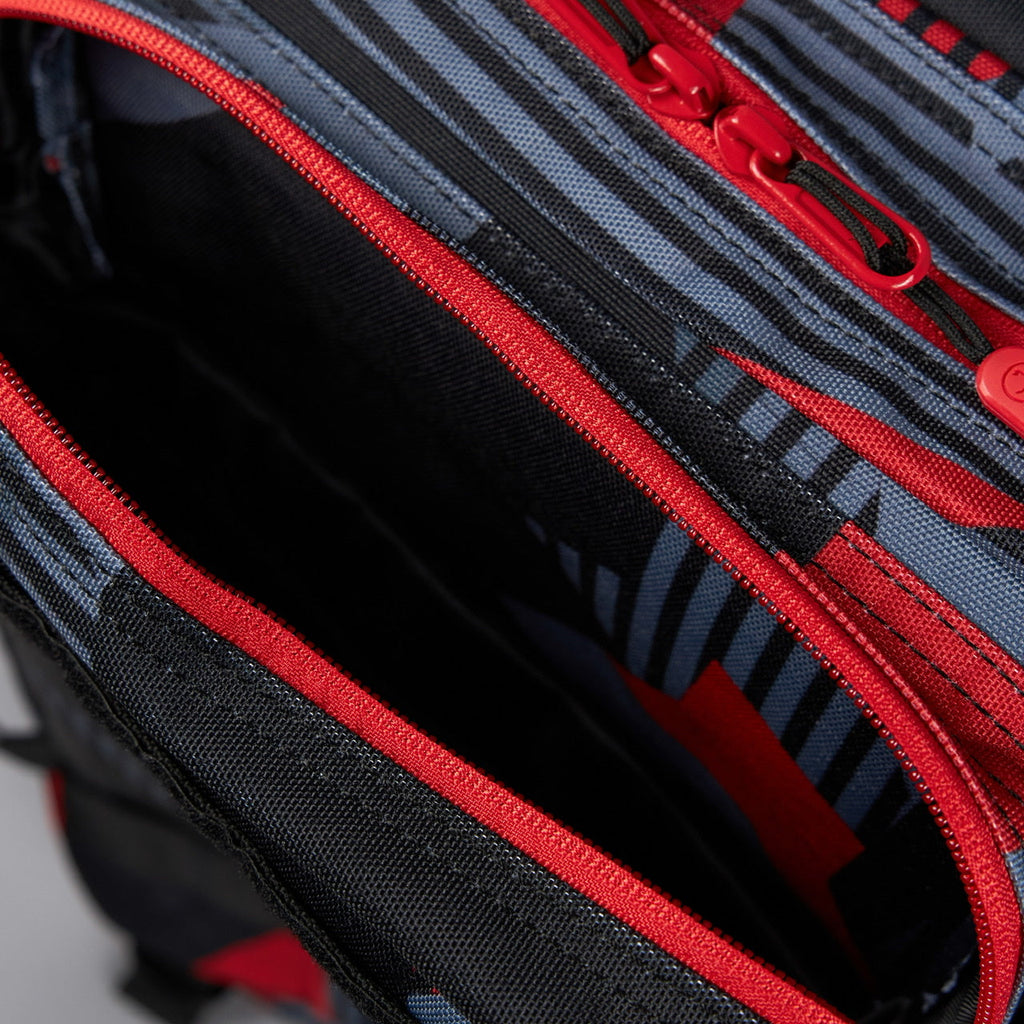 25L Backpack Adrenaline Red