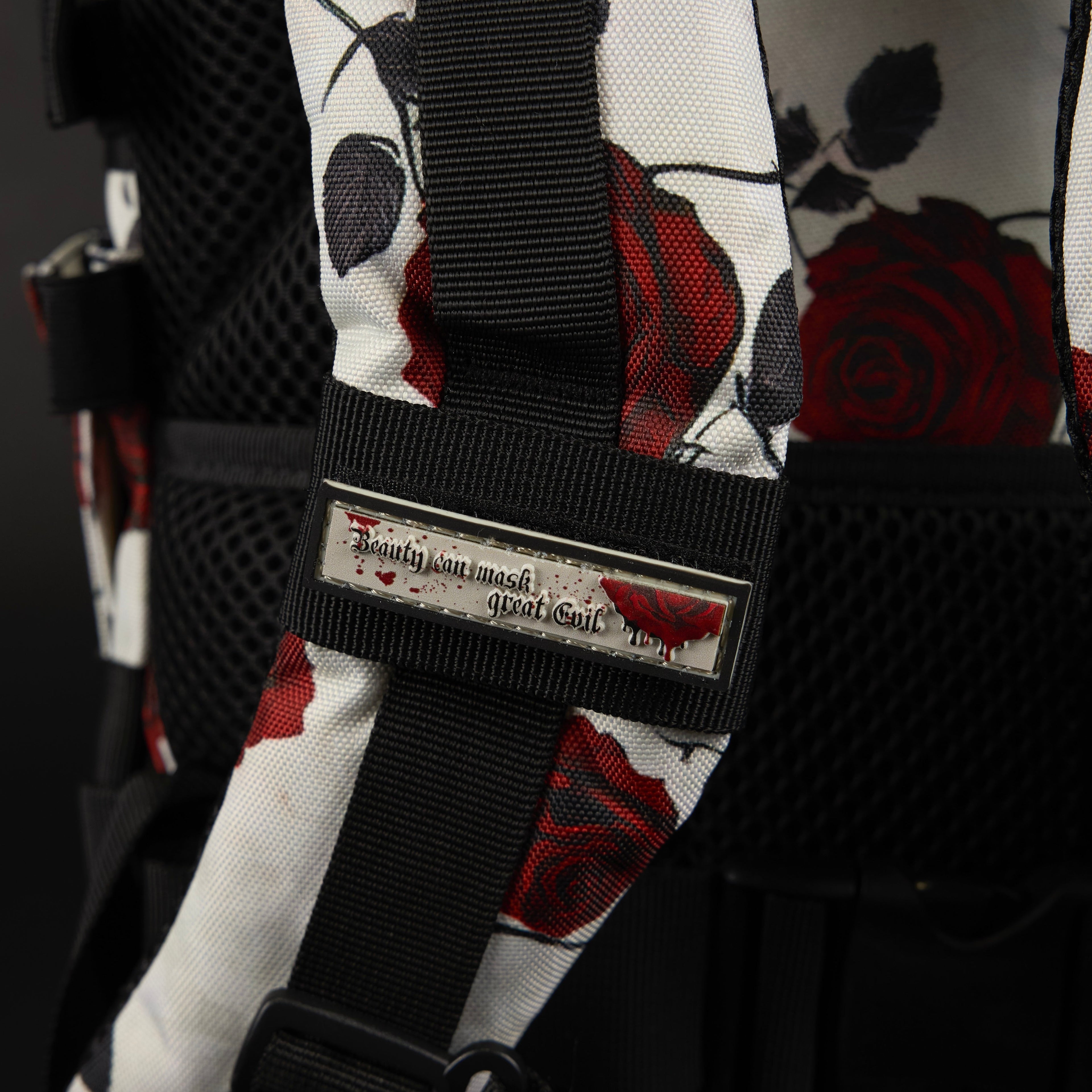 35L Backpack Deadly Bloom