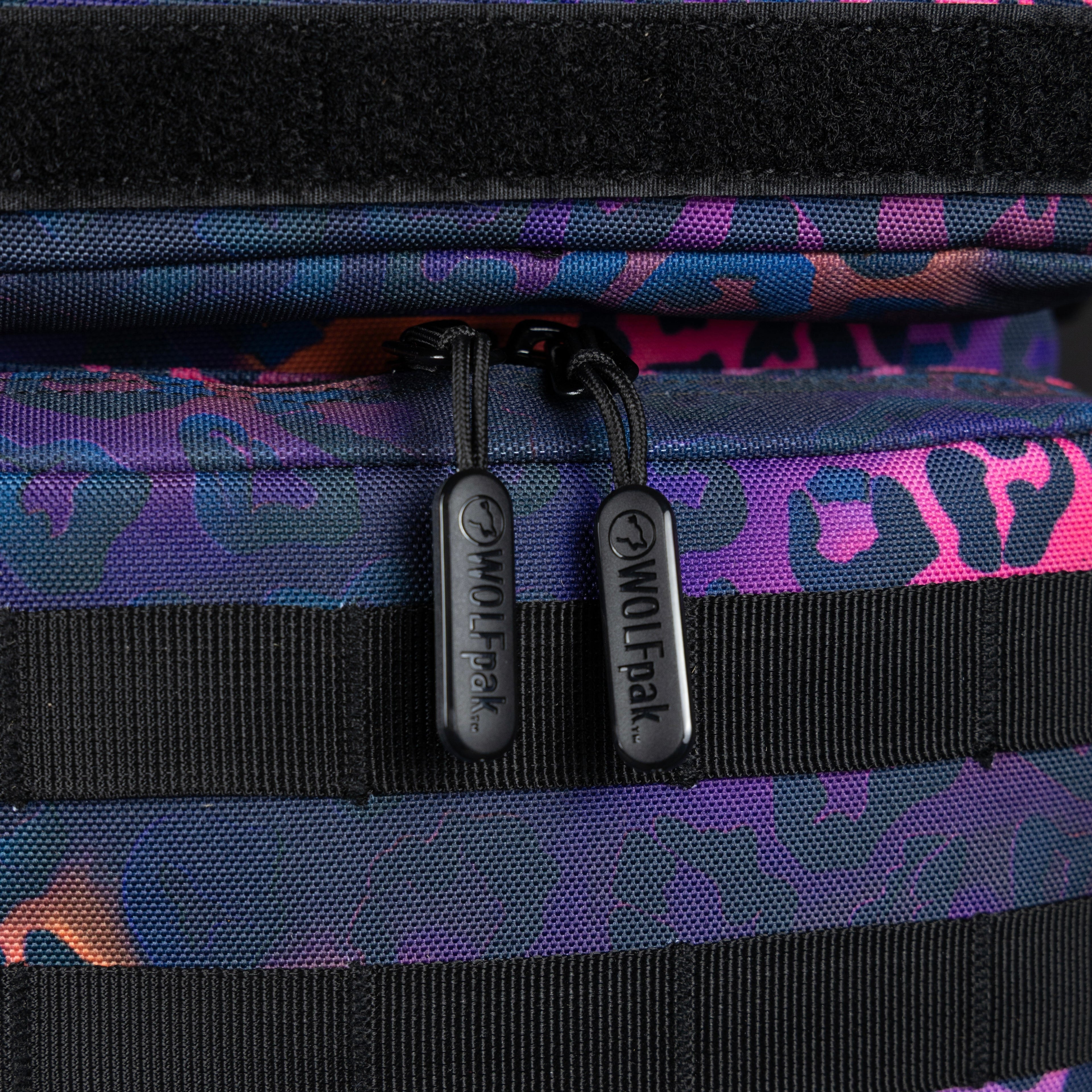 15L Backpack Neon Leopard