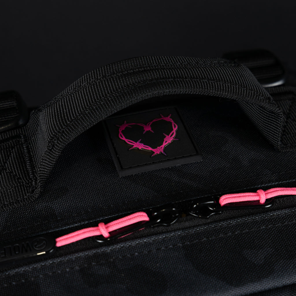 25L Backpack Black Hearts