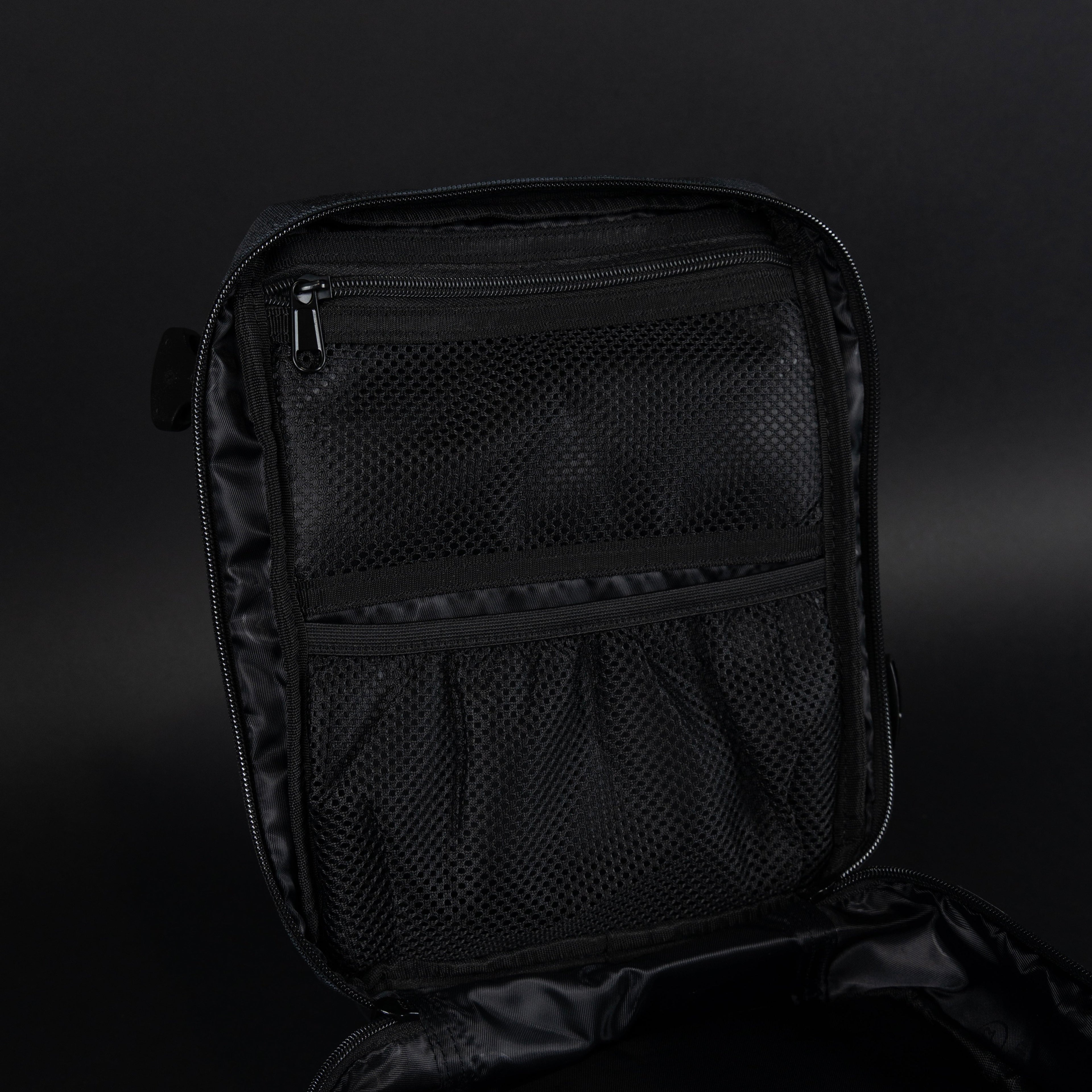 25L Backpack Black Hearts