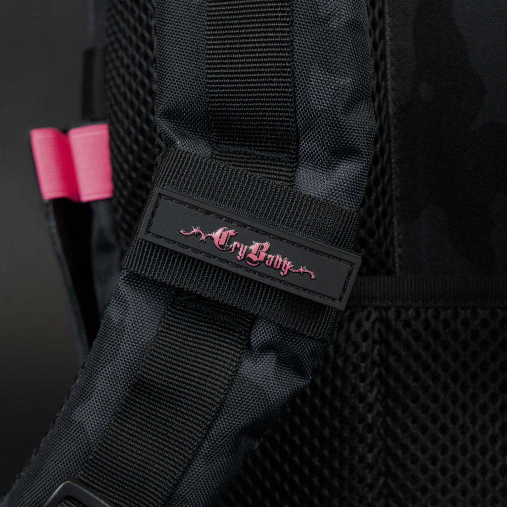 35L Backpack Black Hearts