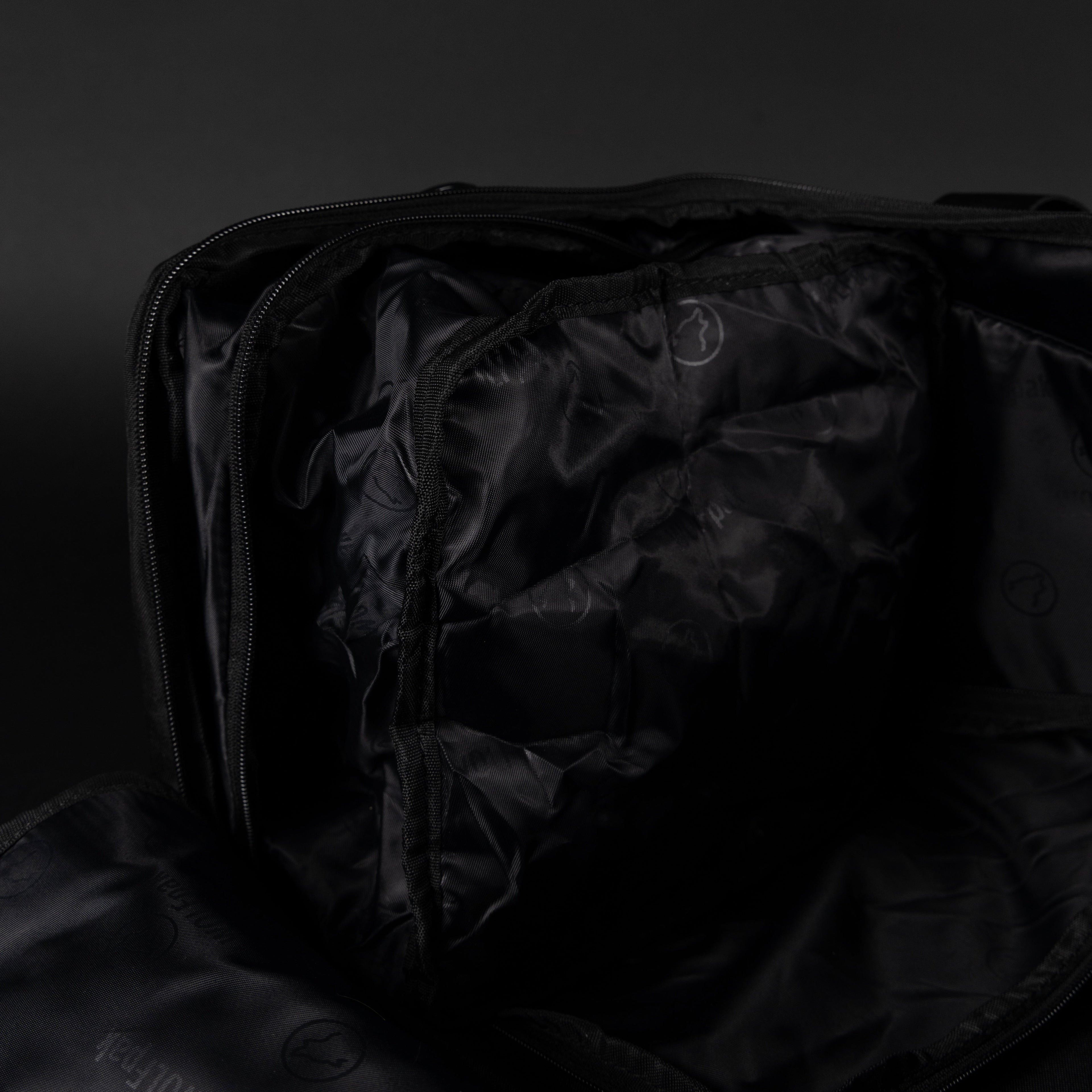 30L Perfect Meal Management Duffle Bag Alpha Black