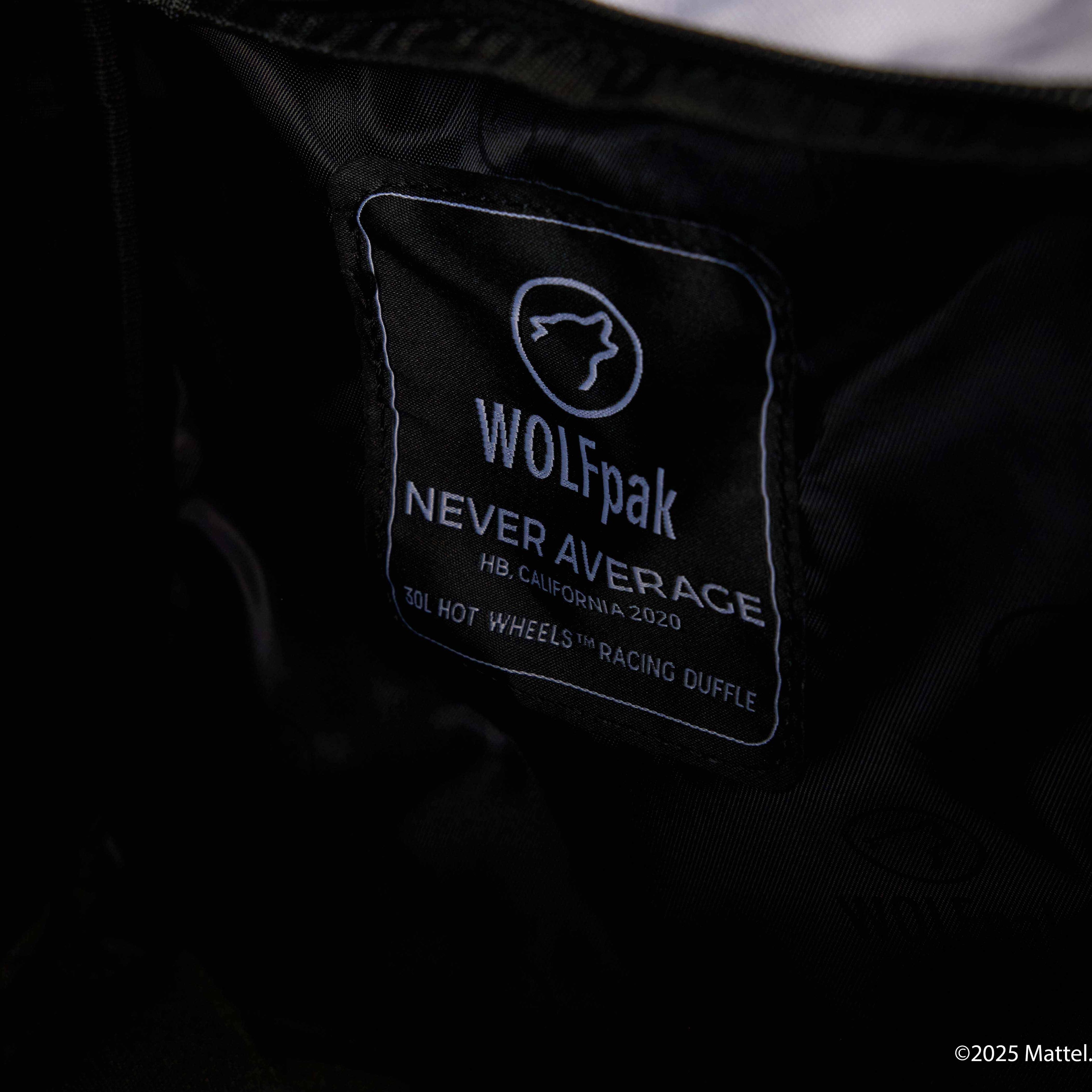 30L Perfect Duffle Bag Hot Wheels Racing