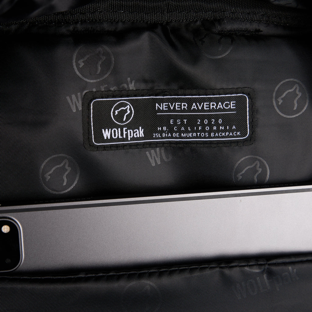 25L Backpack D¡a de Los Muertos