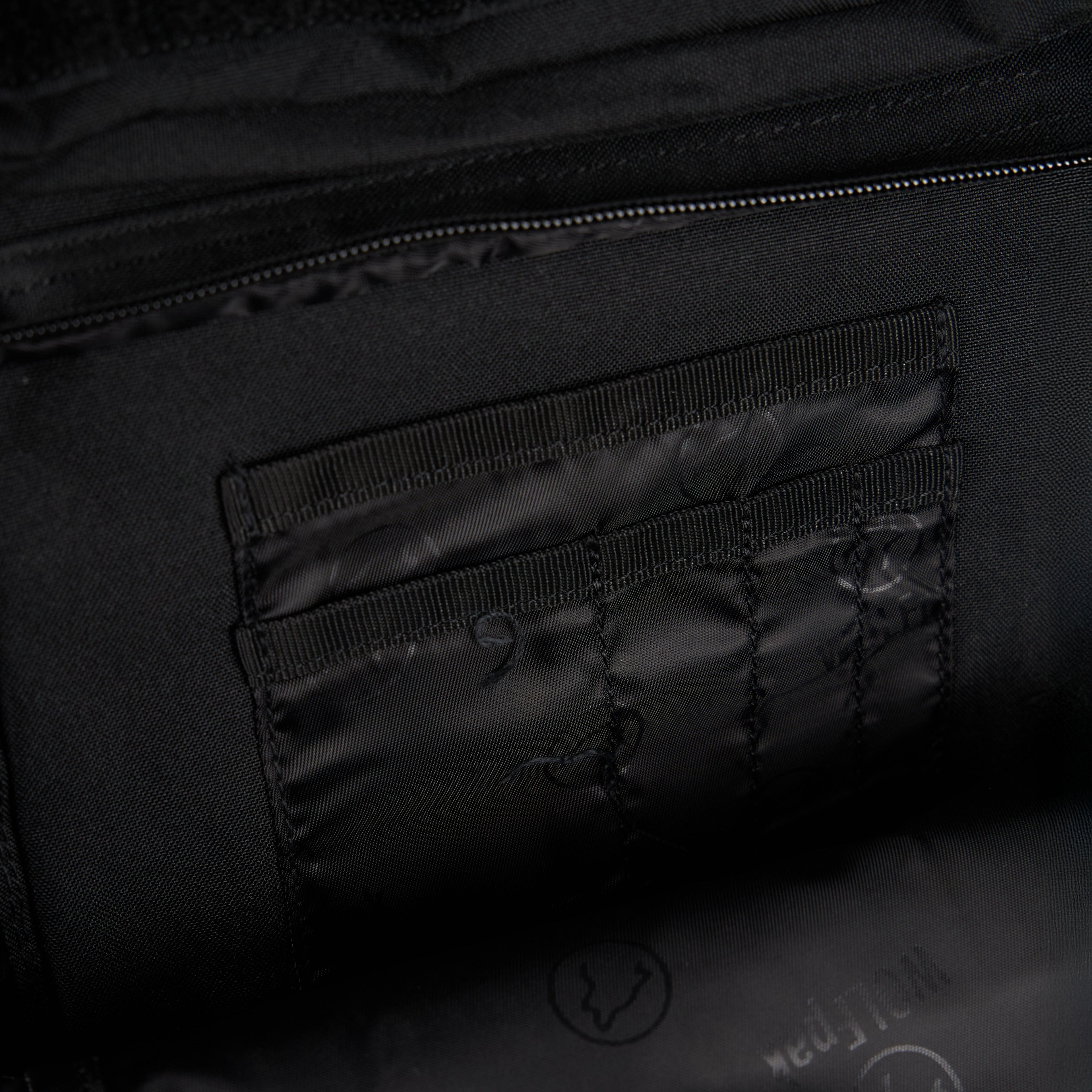 25L Backpack Alpha Black