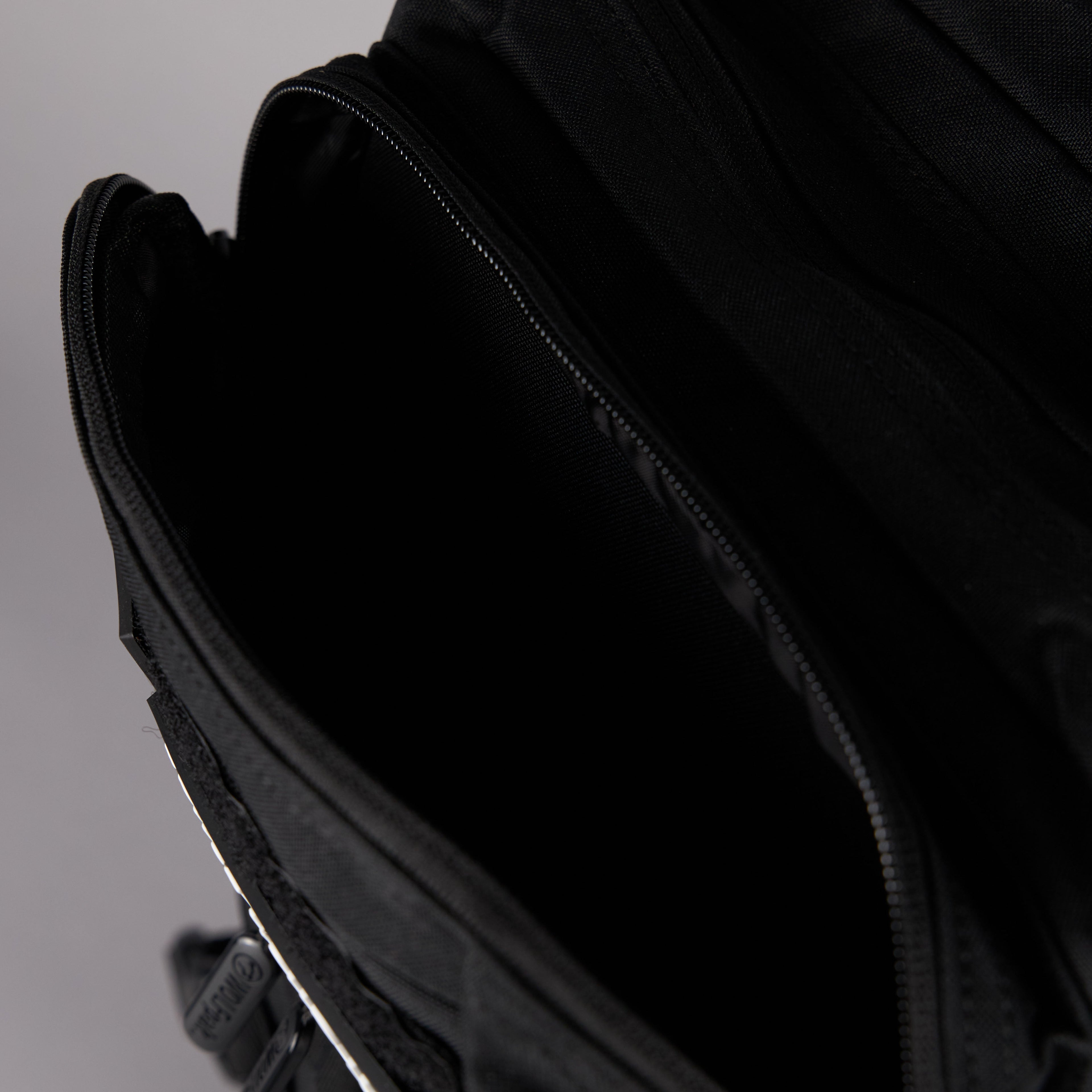 35L Backpack Alpha Black