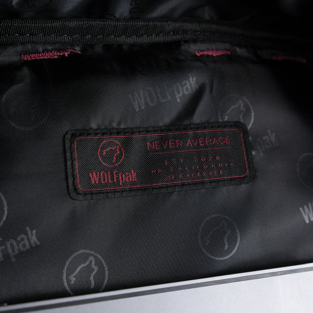 35L Backpack Black Widow