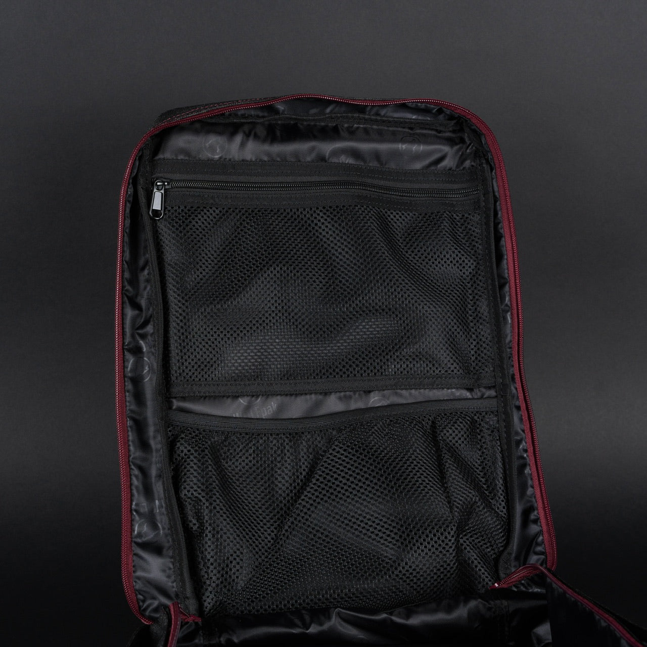 35L Backpack Black Widow