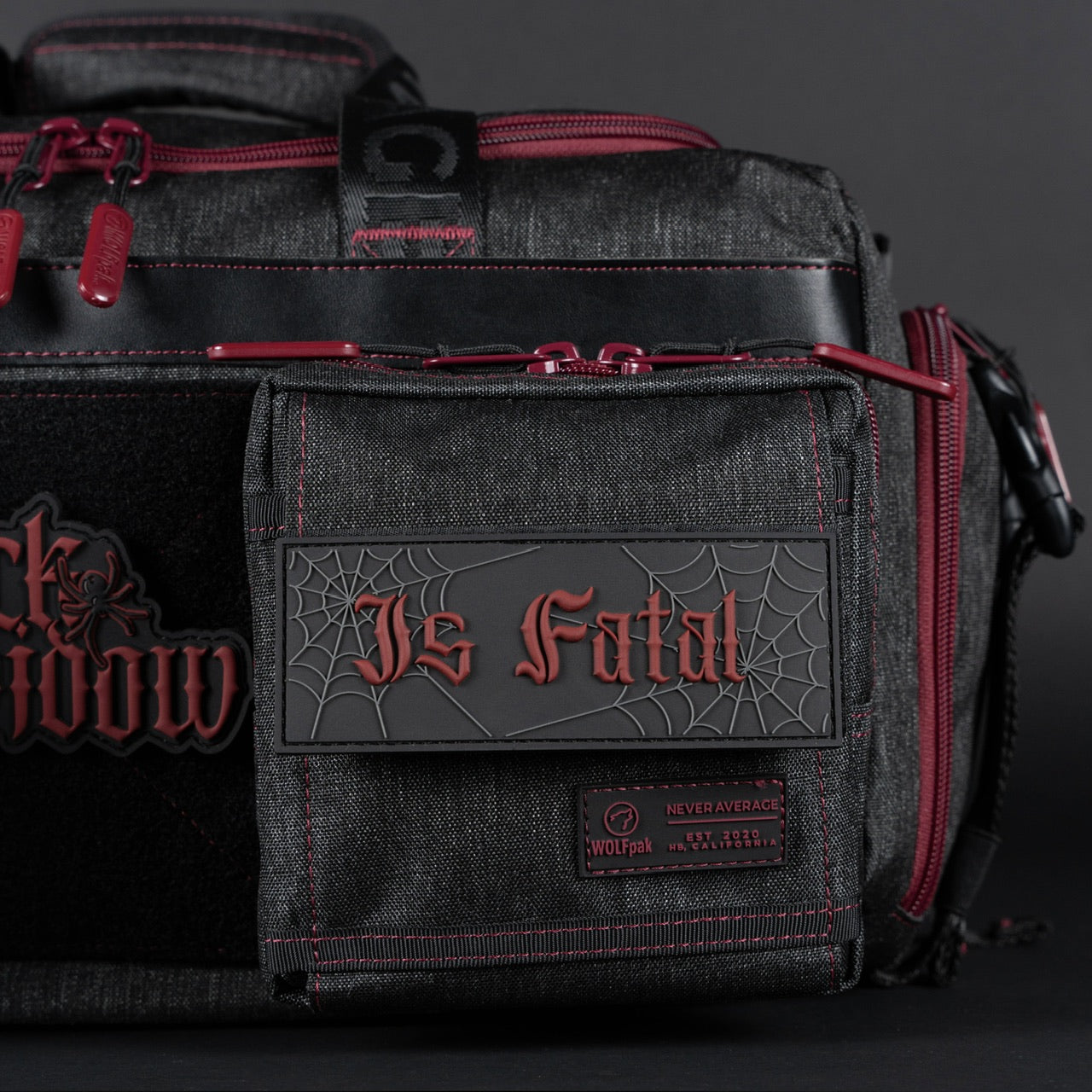 30L Perfect Duffle Bag Black Widow
