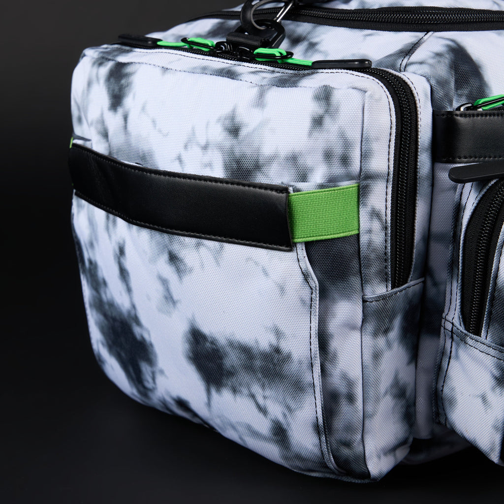 30L Perfect Duffle Bag Graffiti Green