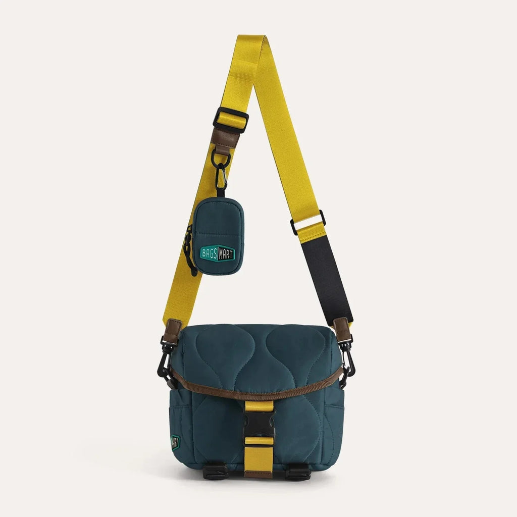 (FREE GIFT) Paz 4L Camera Sling