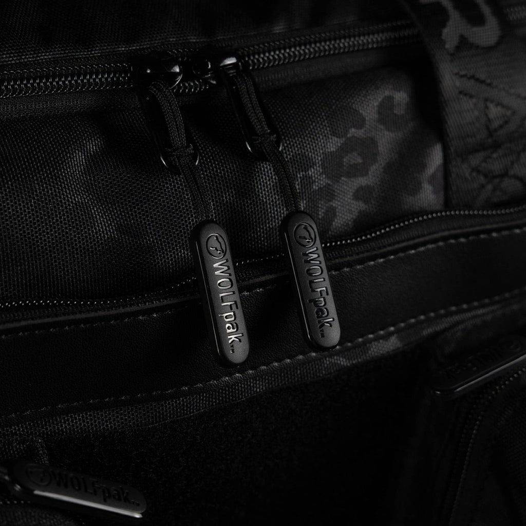 30L Perfect Duffle Bag Black Leopard