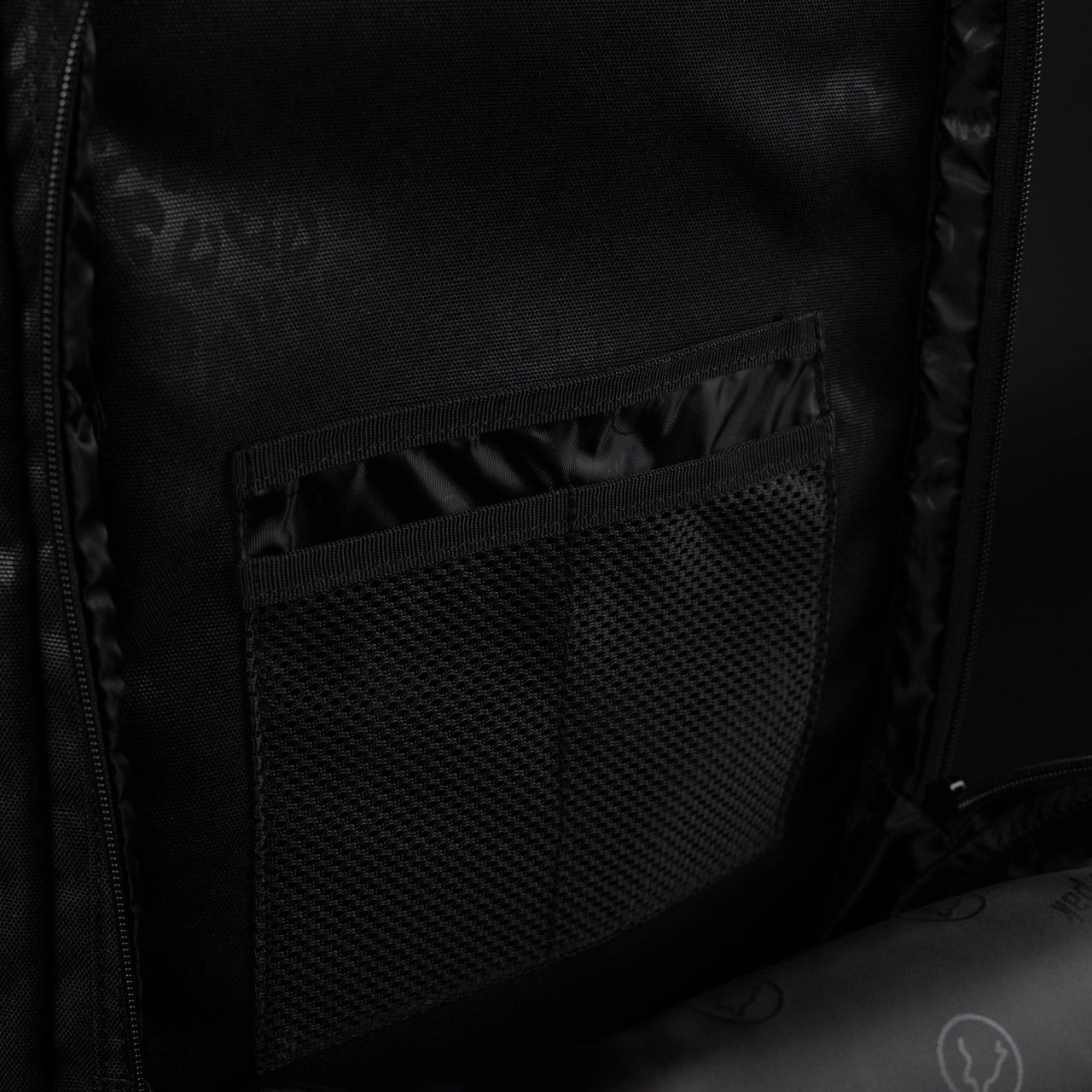 25L Backpack Black Leopard