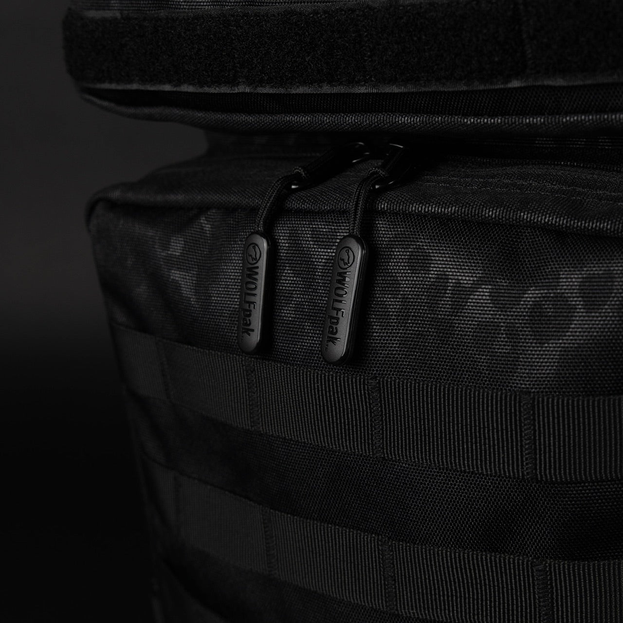 25L Backpack Black Leopard